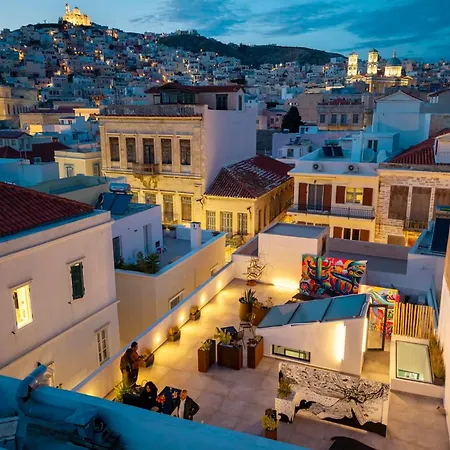 Artrock Experience - Olympia Loft Gallery - 64mq - Hermoupoli Ερμούπολη