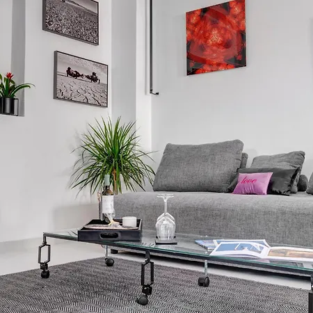 Artrock Experience - Olympia Loft Gallery - 64mq - Hermoupoli Apartment