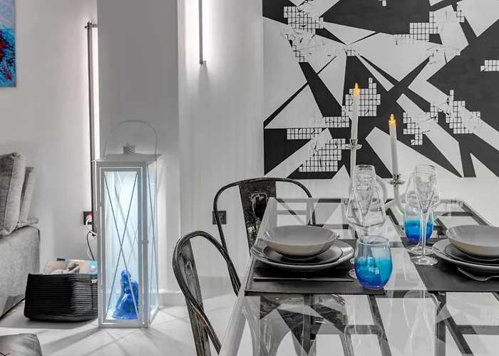 Artrock Experience - Olympia Loft Gallery - 64mq - Hermoupoli Daire